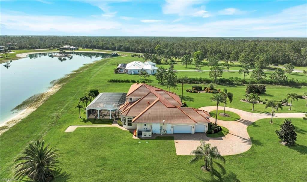 20301 Barefoot Ski Blvd, Estero, photo 39