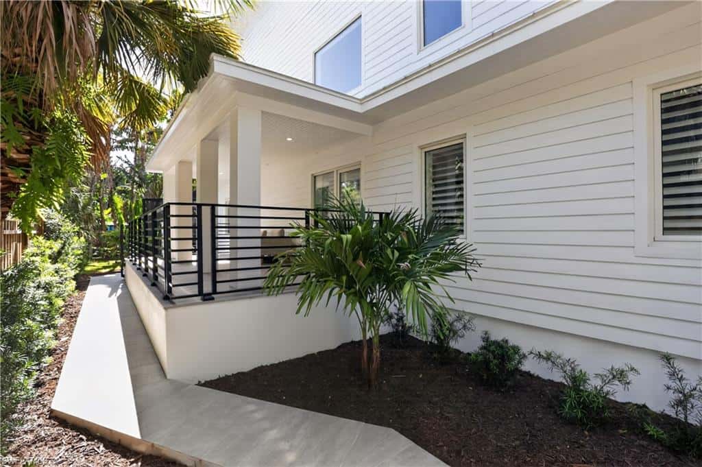 1195 Mockingbird Ln, Naples, photo 47