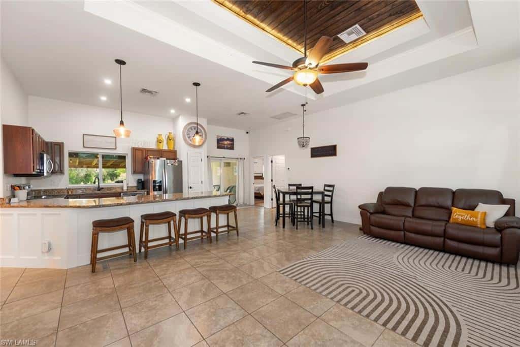 2401 Leavitt Rd, Alva, photo 7