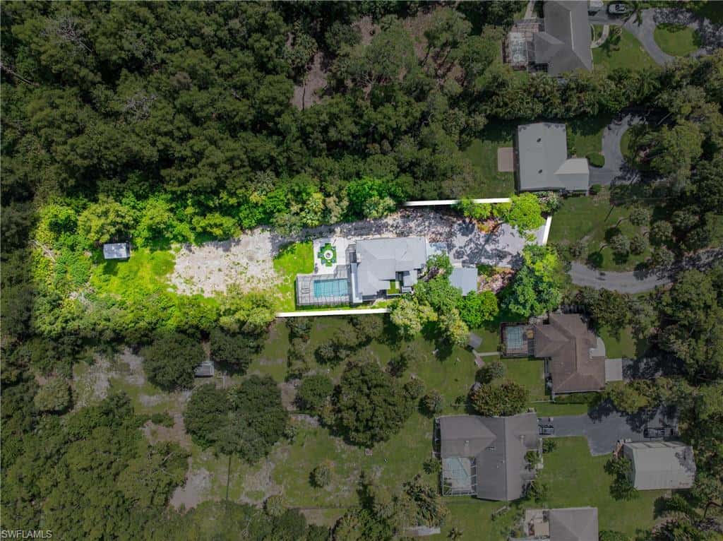 6031 Dogwood Way, Naples, photo 49