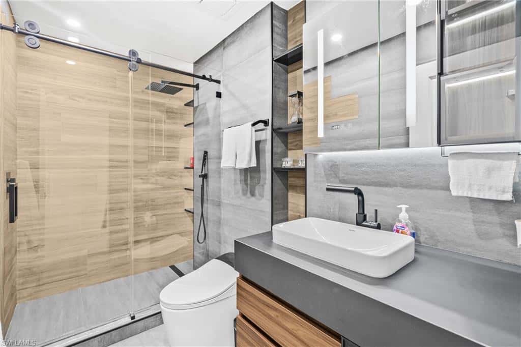 6031 Dogwood Way, Naples, photo 31