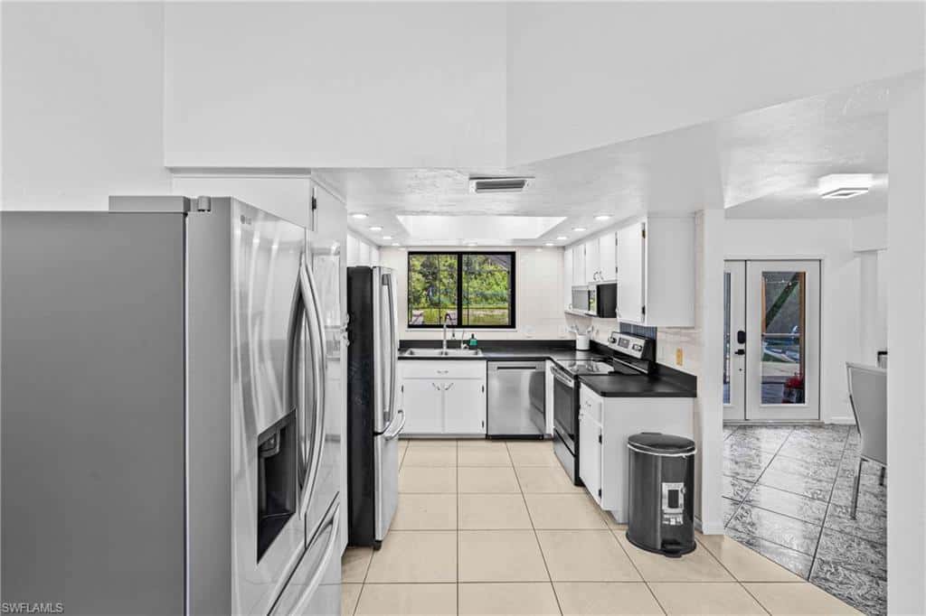 6031 Dogwood Way, Naples, photo 21