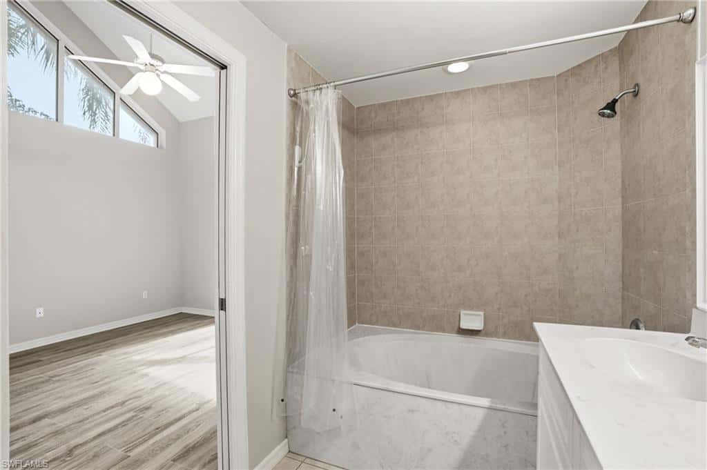 4263 Covey Cir #16b, Naples, photo 15