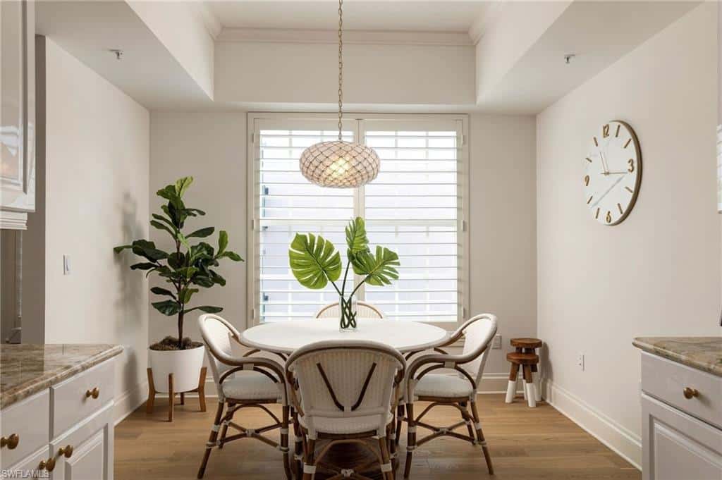 411 6th St #301, Naples, photo 7