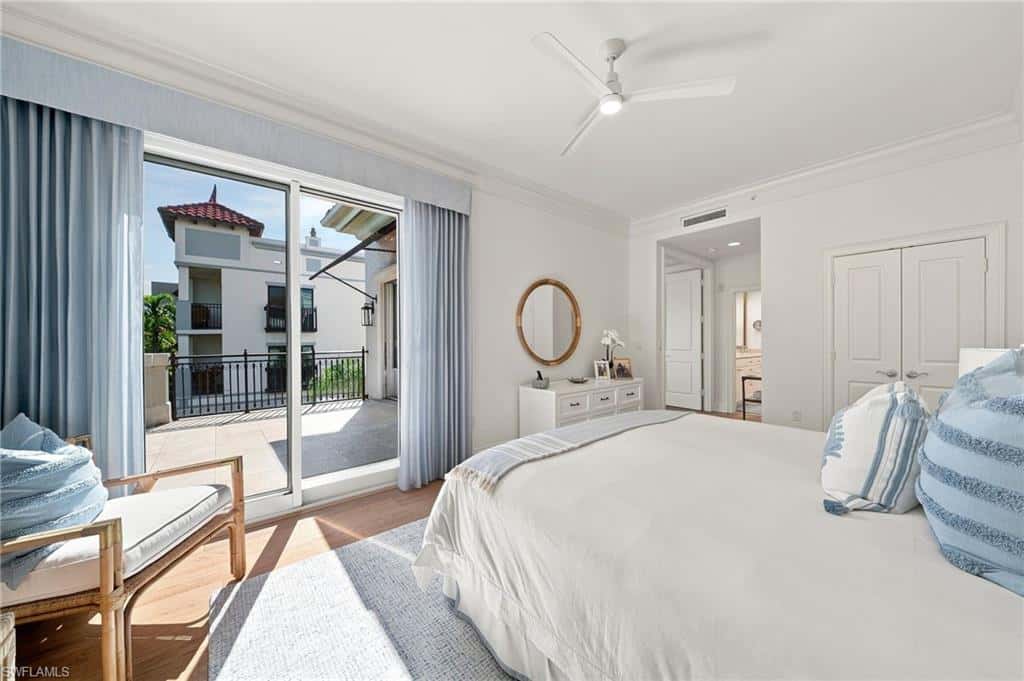 411 6th St #301, Naples, photo 19