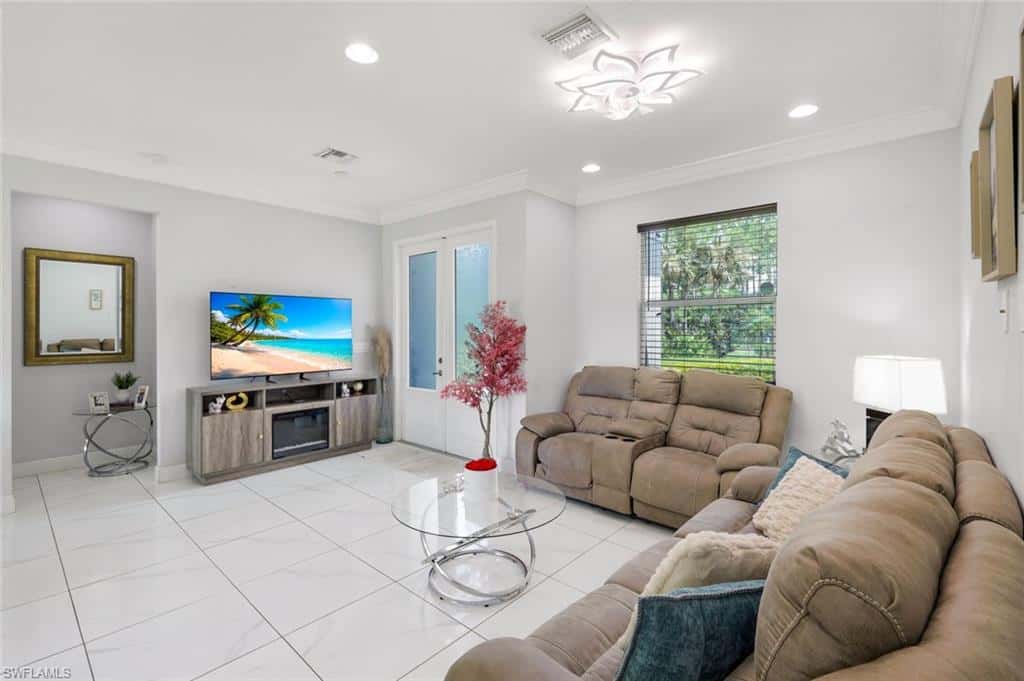 543 20th St, Naples, photo 7