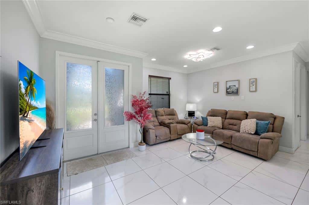 543 20th St, Naples, photo 5