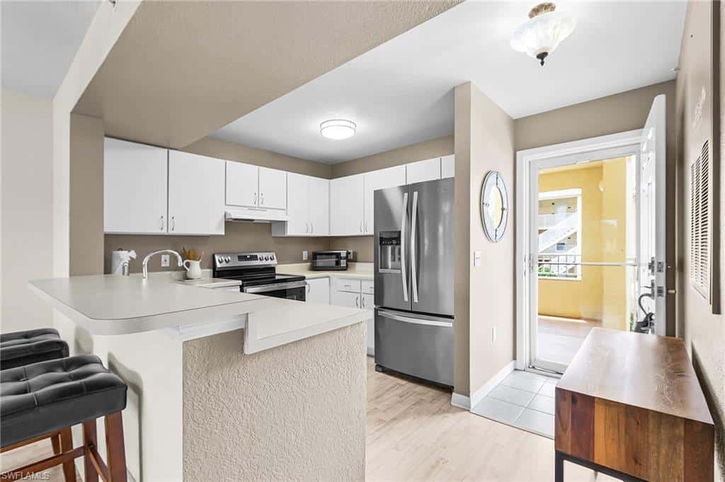 8274 Key Royal Cir #1022, Naples, photo 5