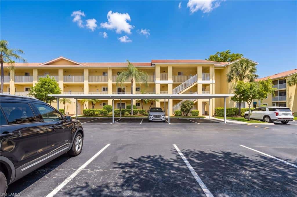 8274 Key Royal Cir #1022, Naples, photo 4