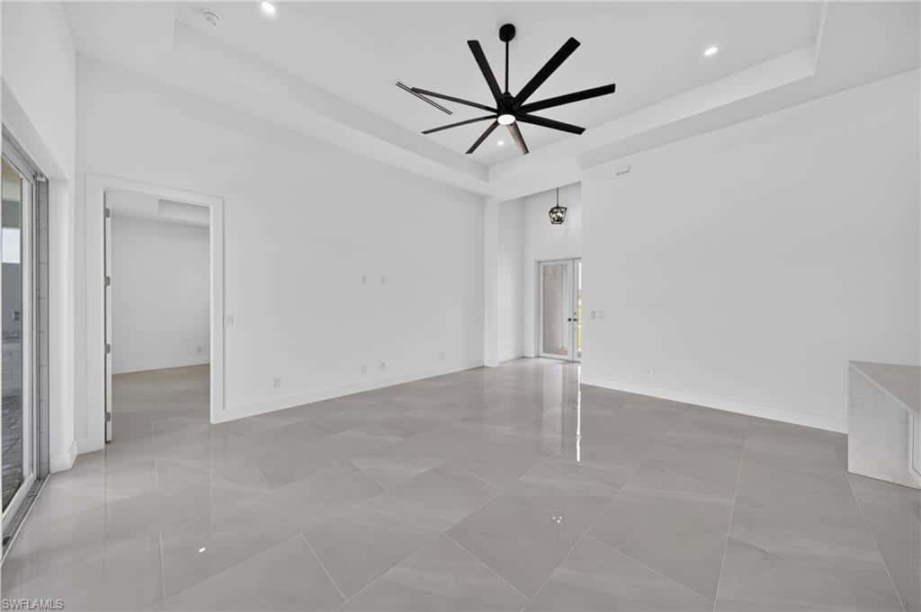 4313 34th Ter, Cape Coral, photo 5
