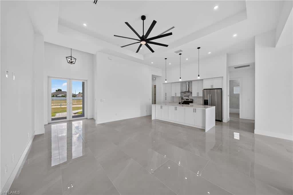 4313 34th Ter, Cape Coral, photo 4