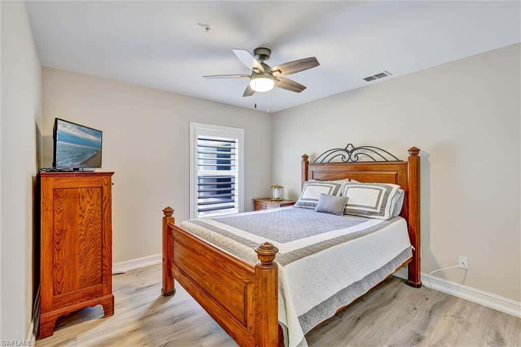 750 Tarpon Cove Dr #202, Naples, photo 28