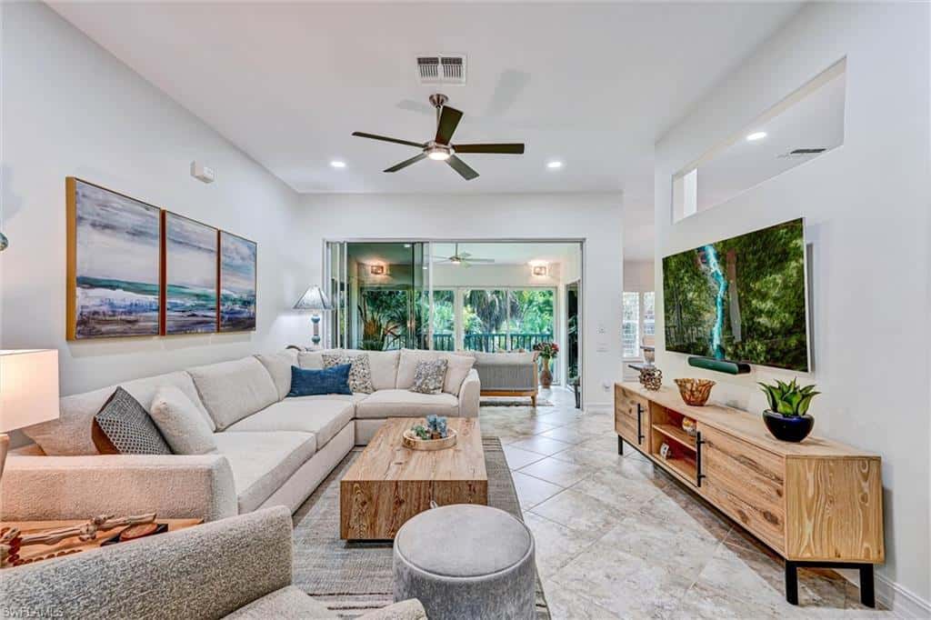 750 Tarpon Cove Dr #202, Naples, photo 5