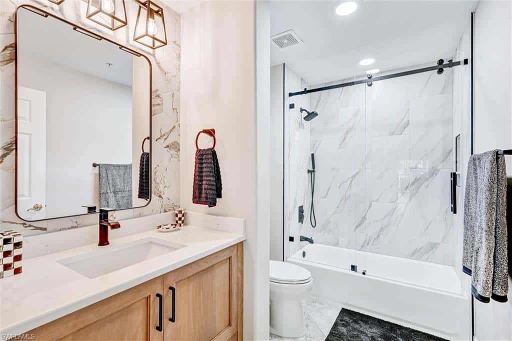 750 Tarpon Cove Dr #202, Naples, photo 29