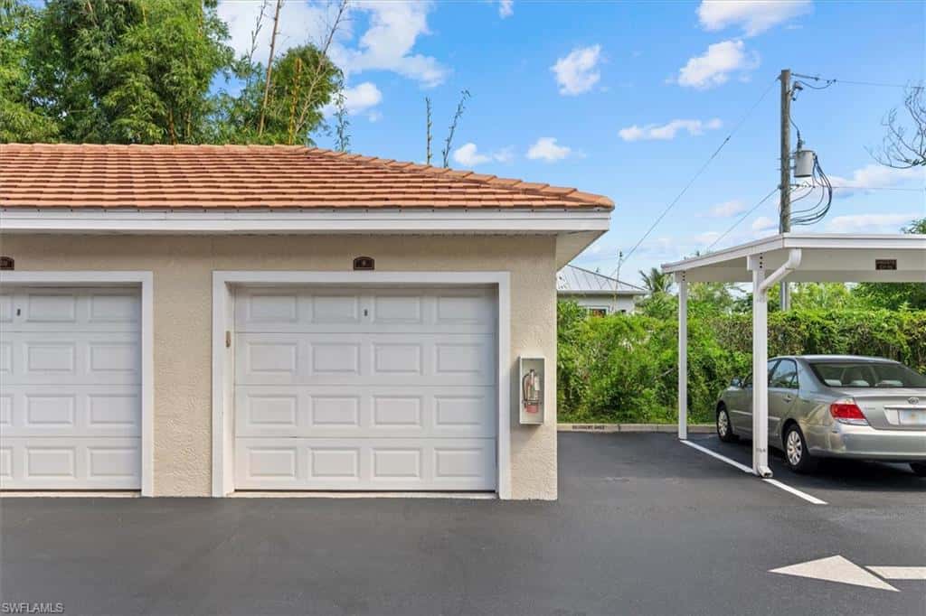 4420 Botanical Place Cir #402, Naples, photo 27