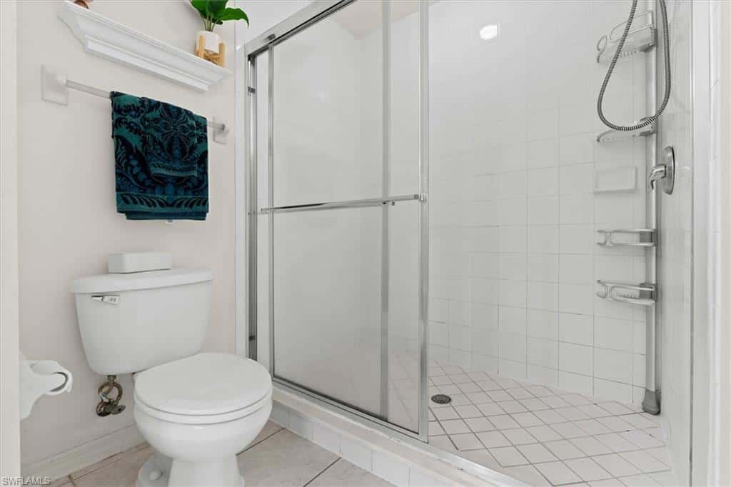 4420 Botanical Place Cir #402, Naples, photo 16