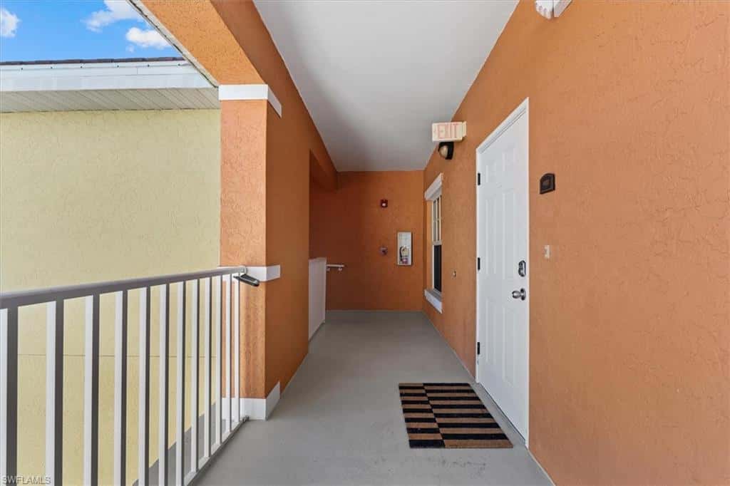 4420 Botanical Place Cir #402, Naples, photo 10