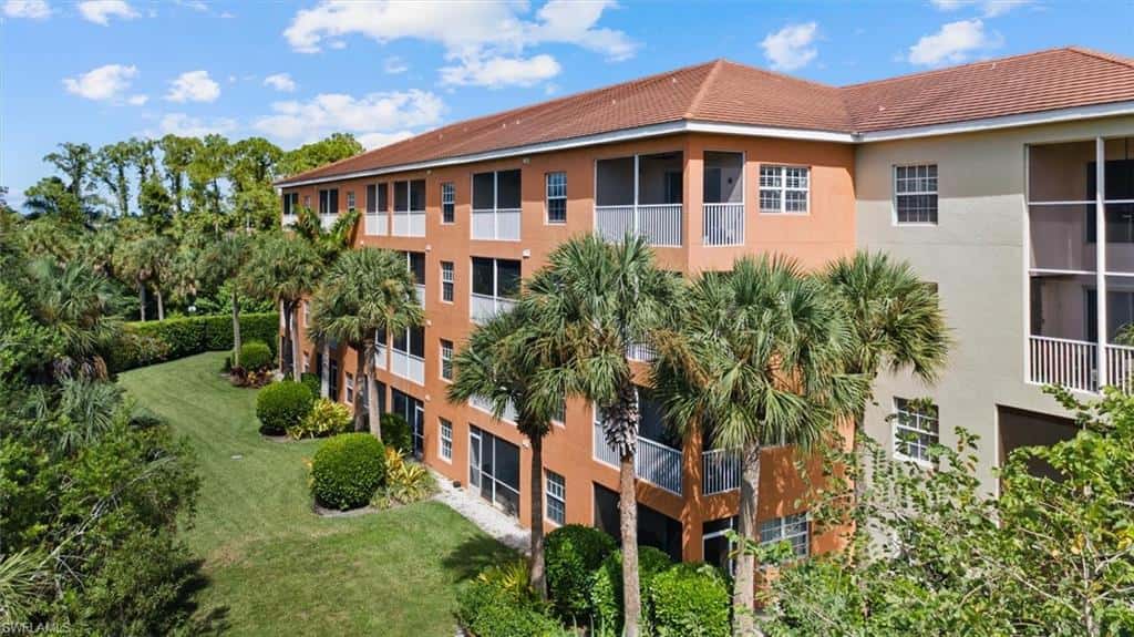 4420 Botanical Place Cir #402, Naples, photo 29