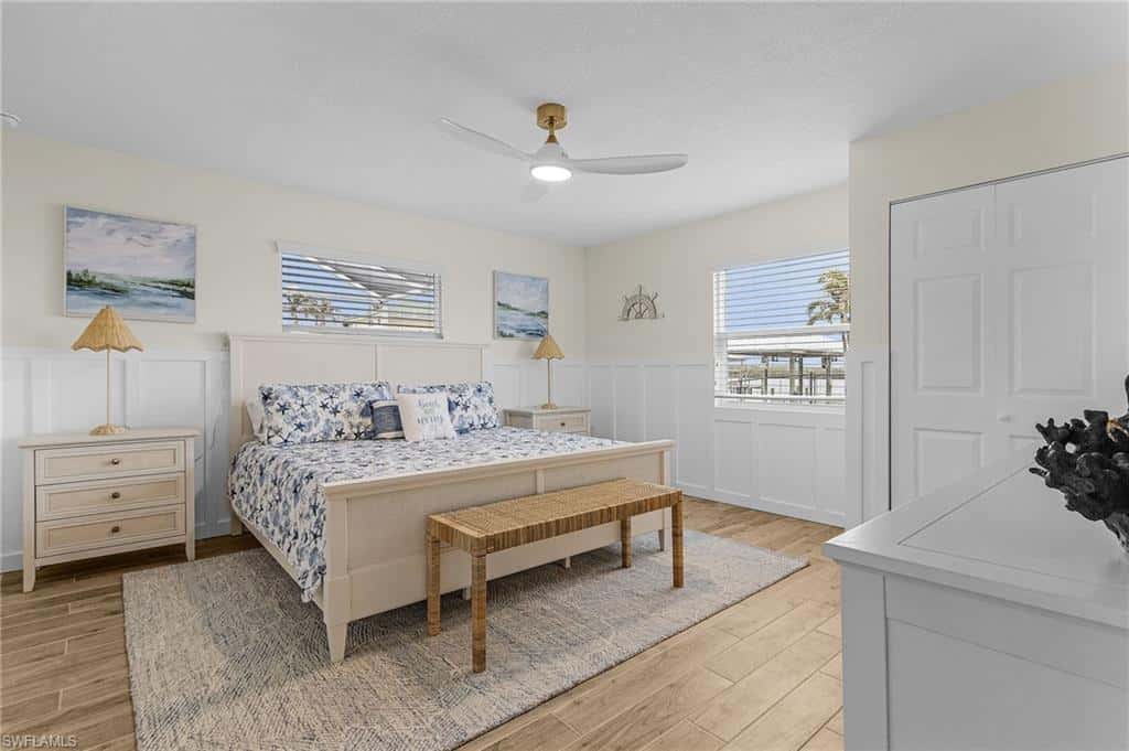 467 Madison Ct, Fort Myers Beach, photo 18
