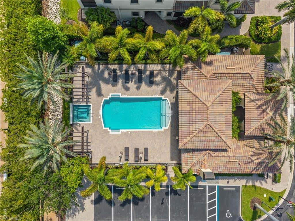 2439 Breakwater Way #9102, Naples, photo 34