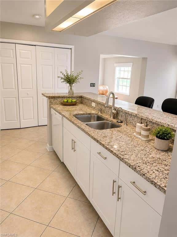 2154 50th Ter, Naples, photo 4