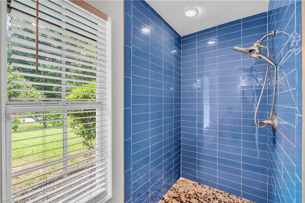 6061 Golden Oaks Ln, Naples, photo 17