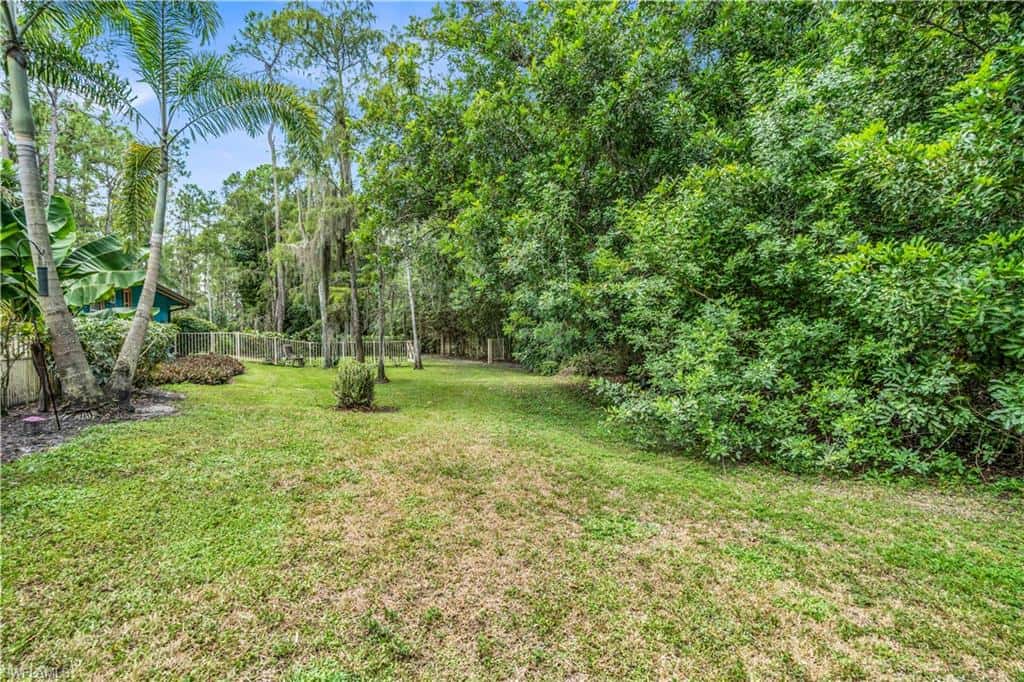 6061 Golden Oaks Ln, Naples, photo 32