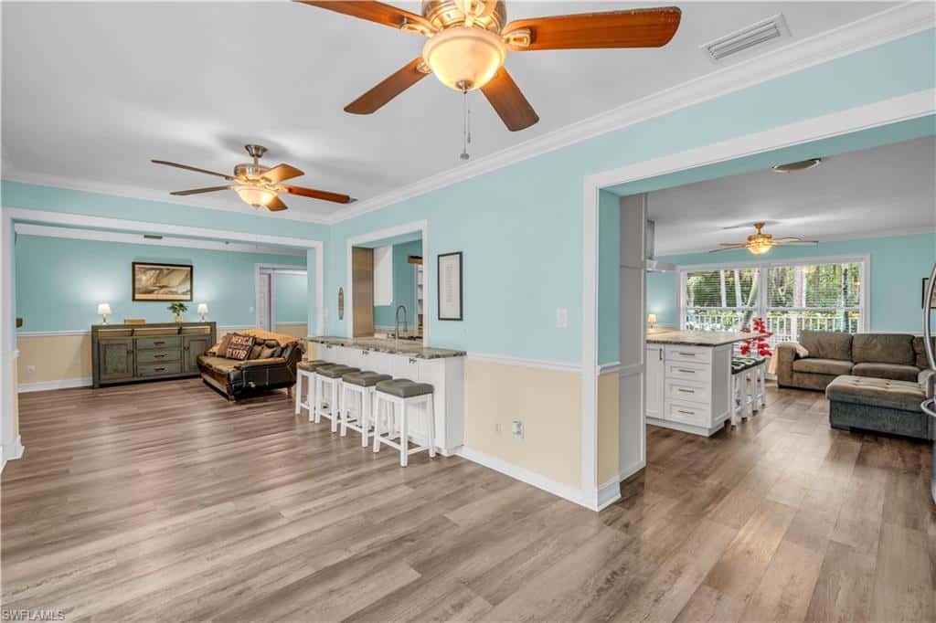 6061 Golden Oaks Ln, Naples, photo 9