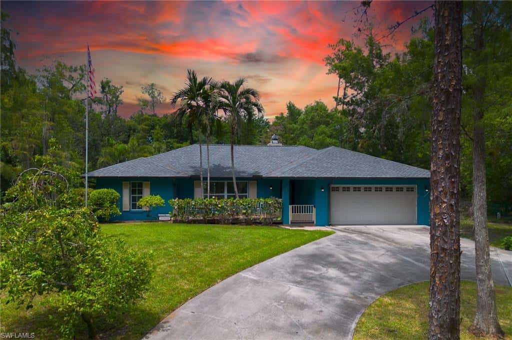 6061 Golden Oaks Ln, Naples, photo 37