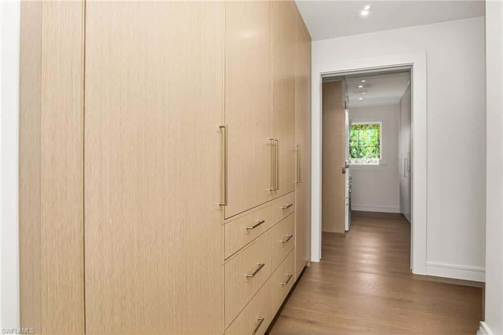 664 Pompano Dr, Naples, photo 32