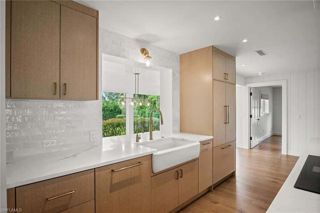 664 Pompano Dr, Naples, photo 10