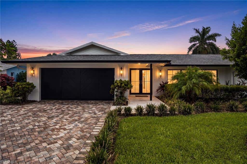 664 Pompano Dr, Naples, photo 41