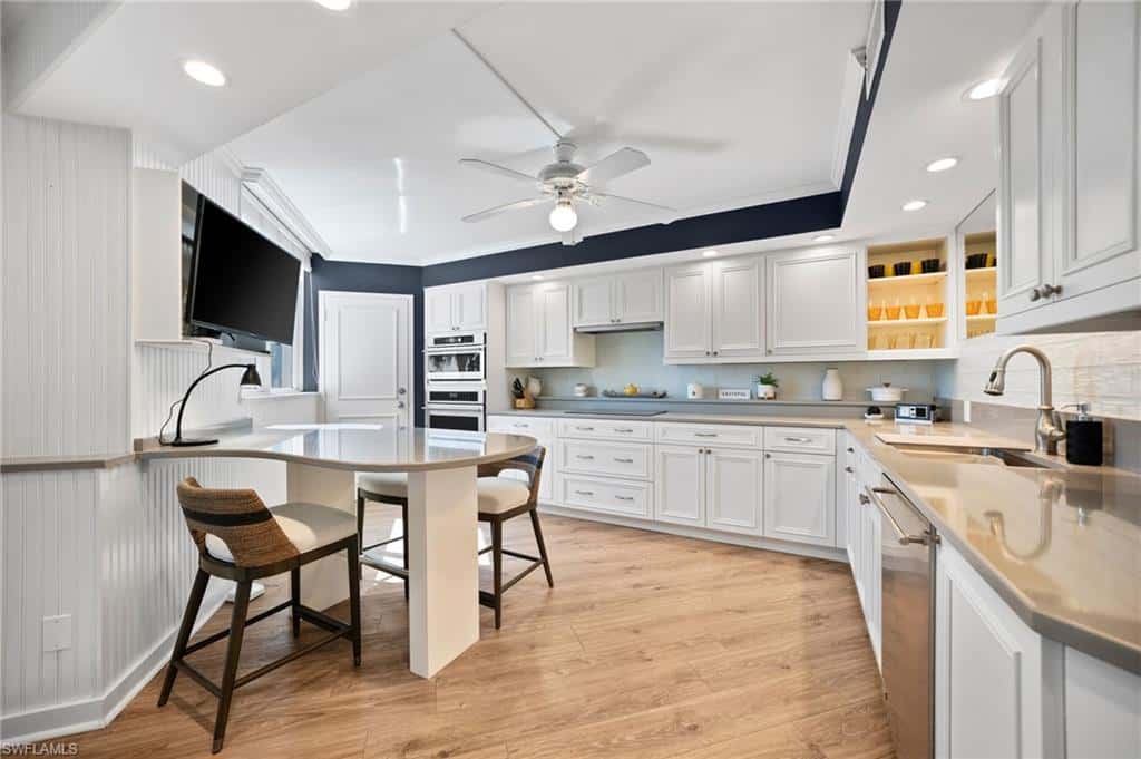 5555 Heron Point Dr #302, Naples, photo 12