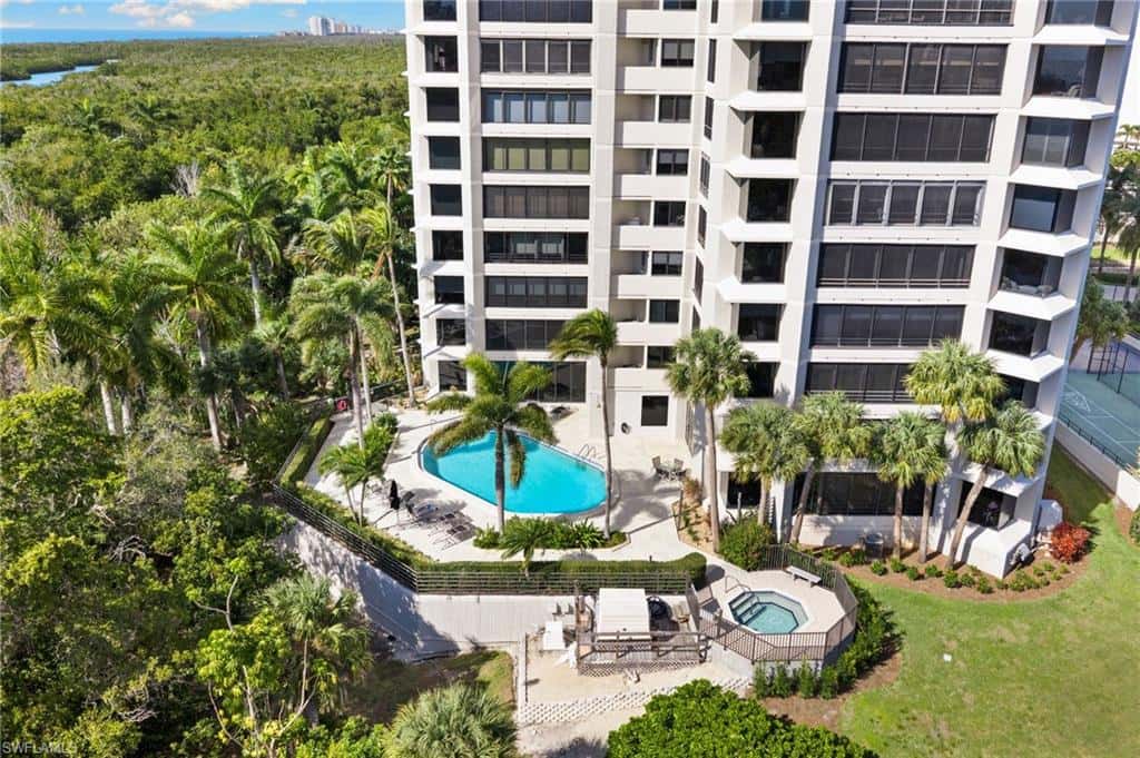 5555 Heron Point Dr #302, Naples, photo 36
