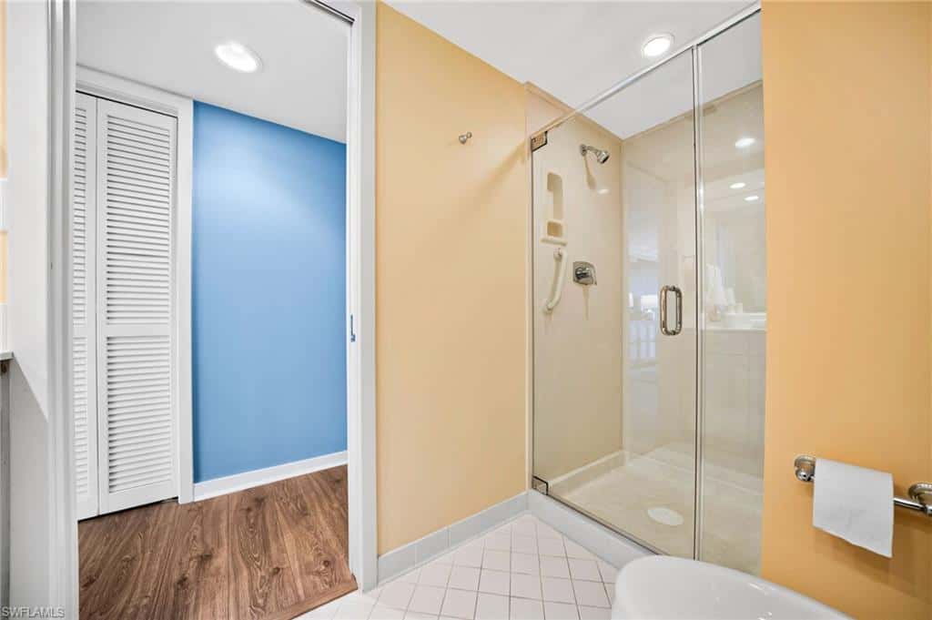 5555 Heron Point Dr #302, Naples, photo 28
