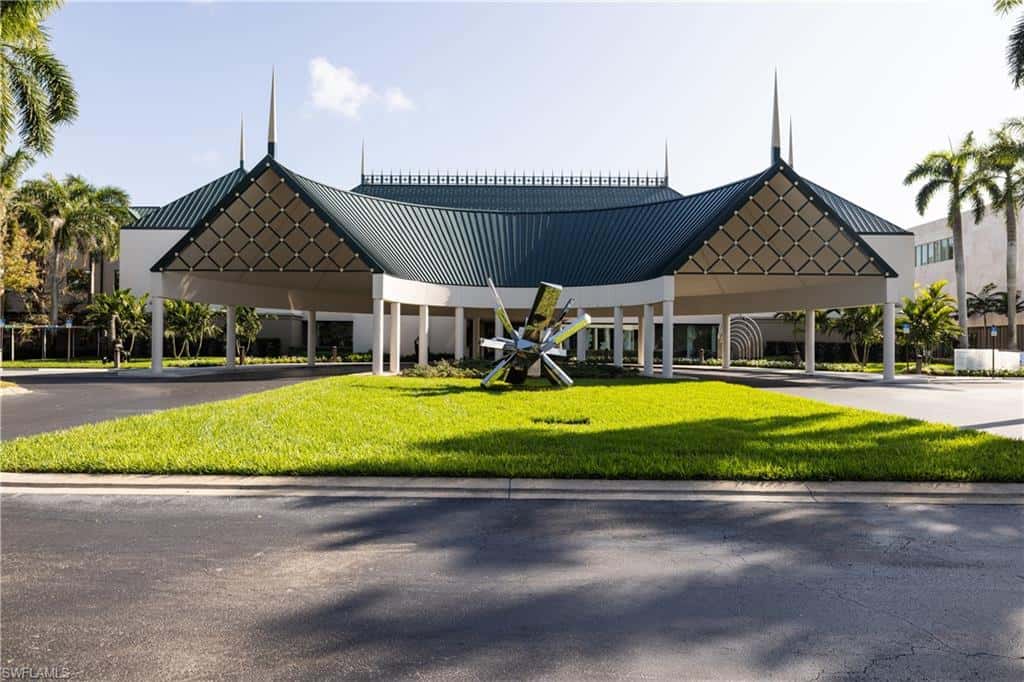 5555 Heron Point Dr #302, Naples, photo 48
