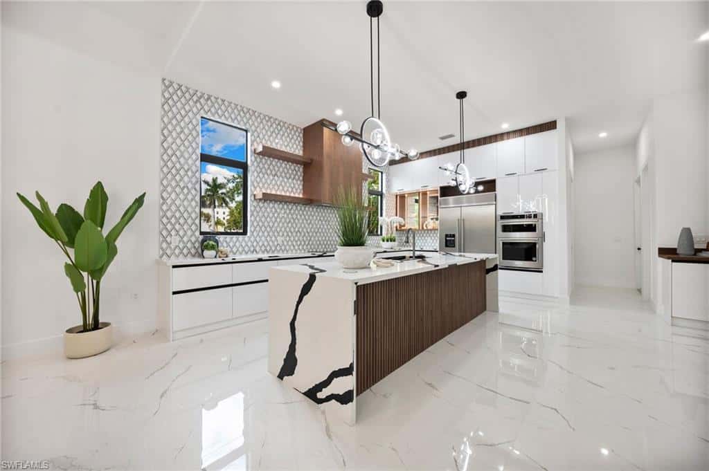 135 7th St, Naples, photo 13