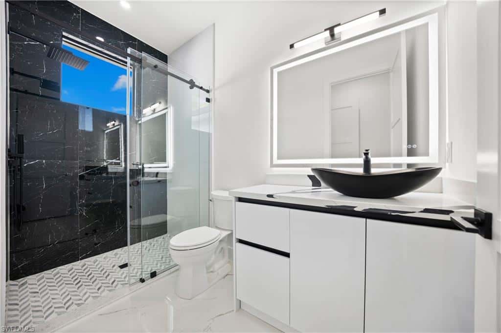 135 7th St, Naples, photo 37