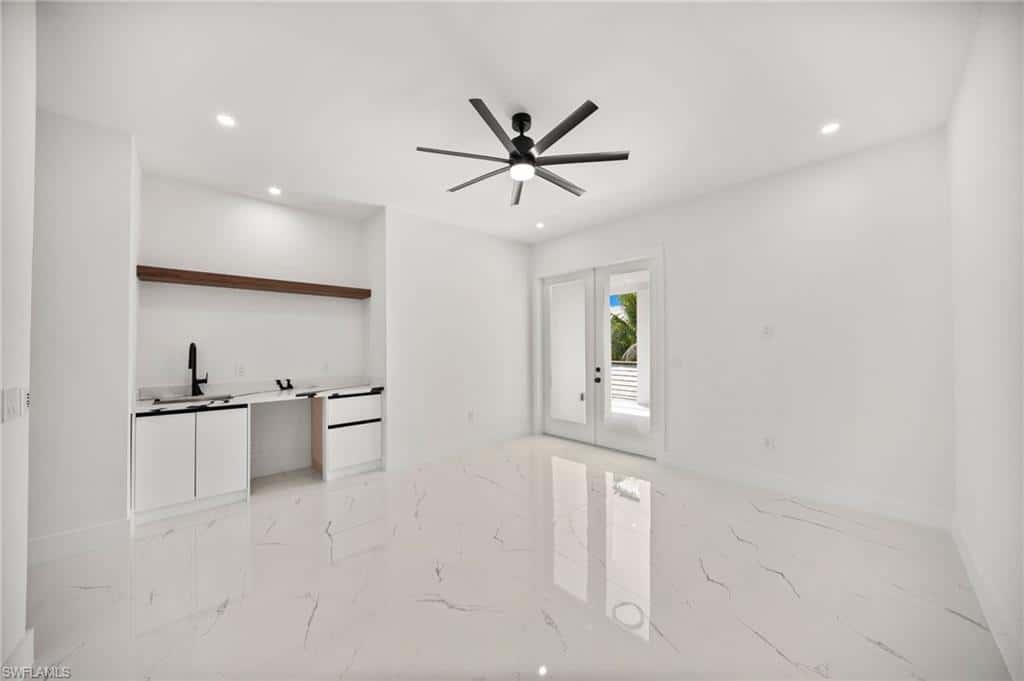 135 7th St, Naples, photo 31