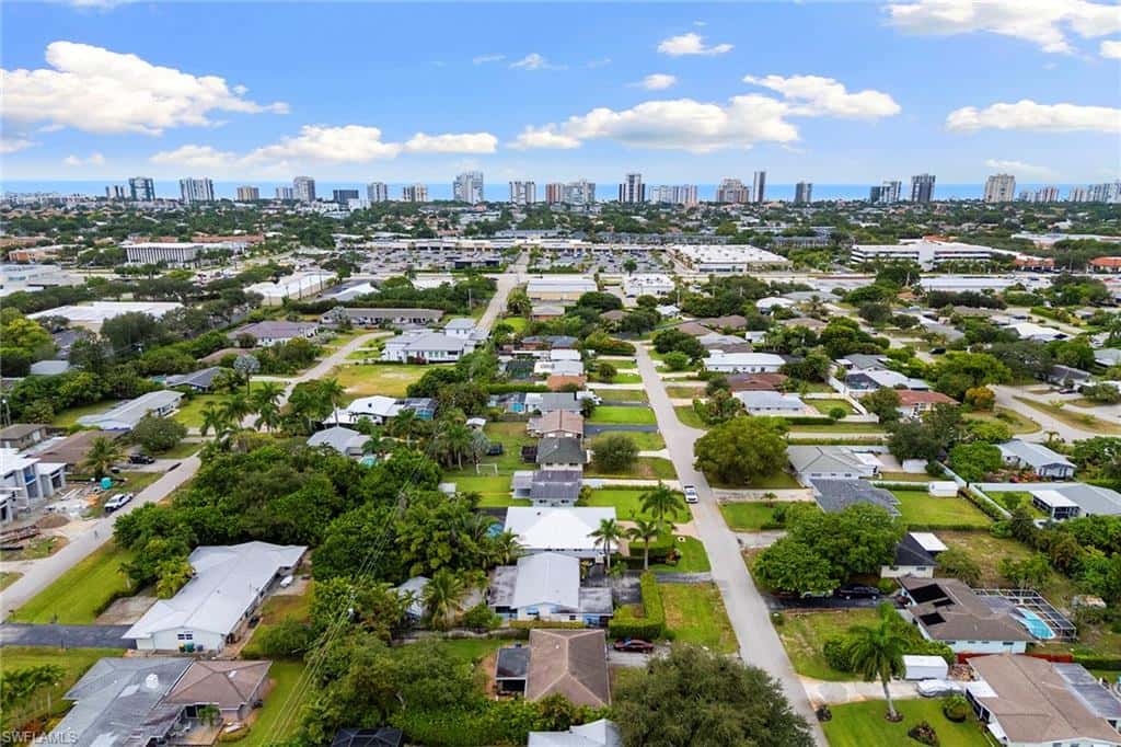 1128 Hilltop Dr, Naples, photo 28