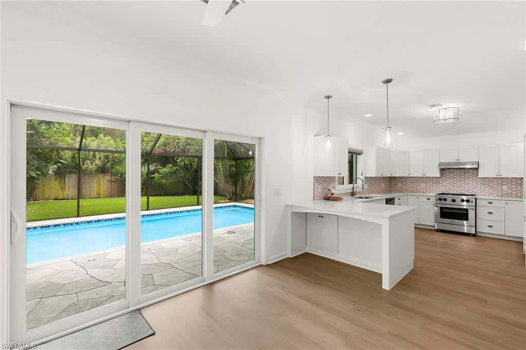 1128 Hilltop Dr, Naples, photo 10