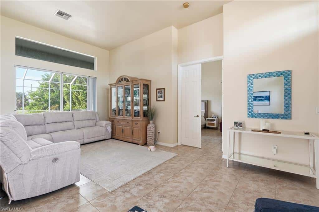 1432 29th Ter, Cape Coral, photo 8