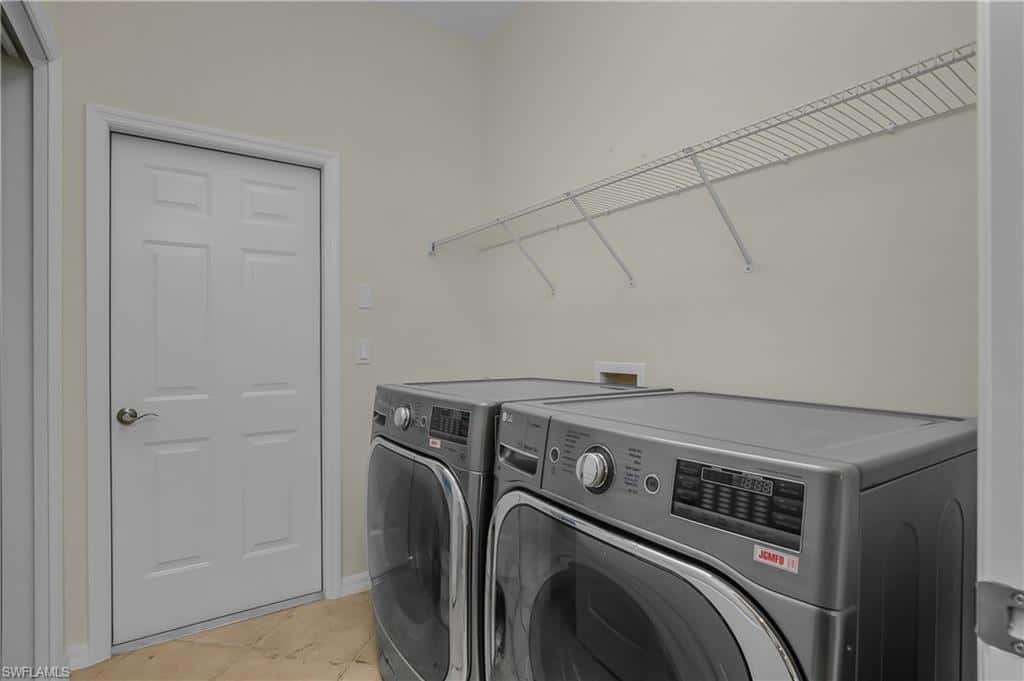 20301 Ardore Ln, Estero, photo 38