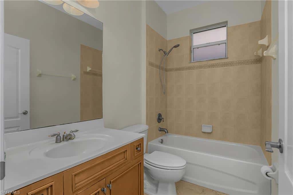 20301 Ardore Ln, Estero, photo 35