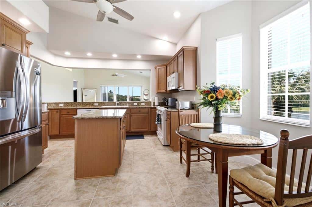 7877 Hawthorne Dr #104, Naples, photo 12
