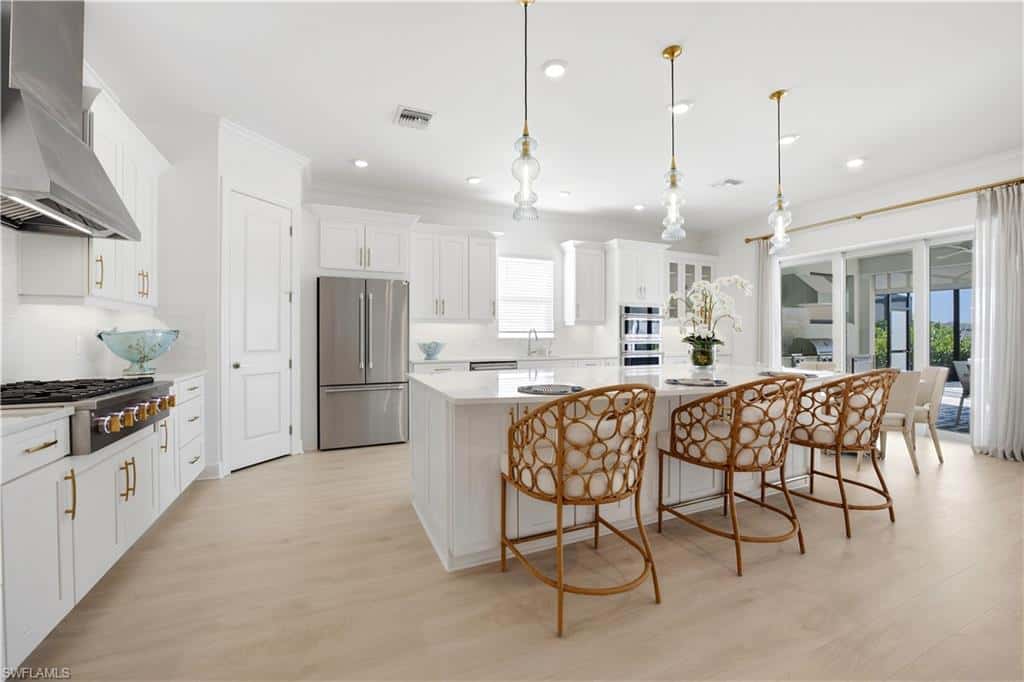 11913 Raggio Dr, Fort Myers, photo 7