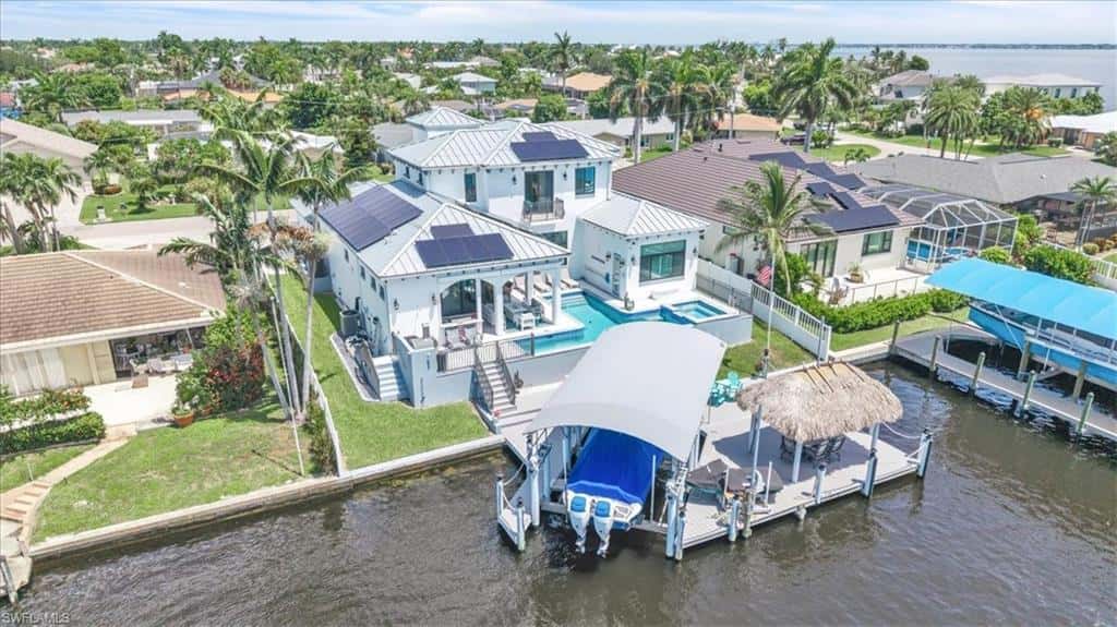 1918 40th St, Cape Coral, photo 48