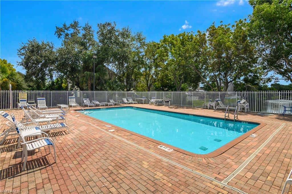 538 Leawood Cir, Naples, photo 42