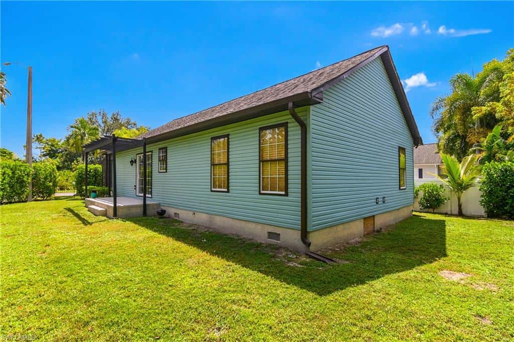 538 Leawood Cir, Naples, photo 13