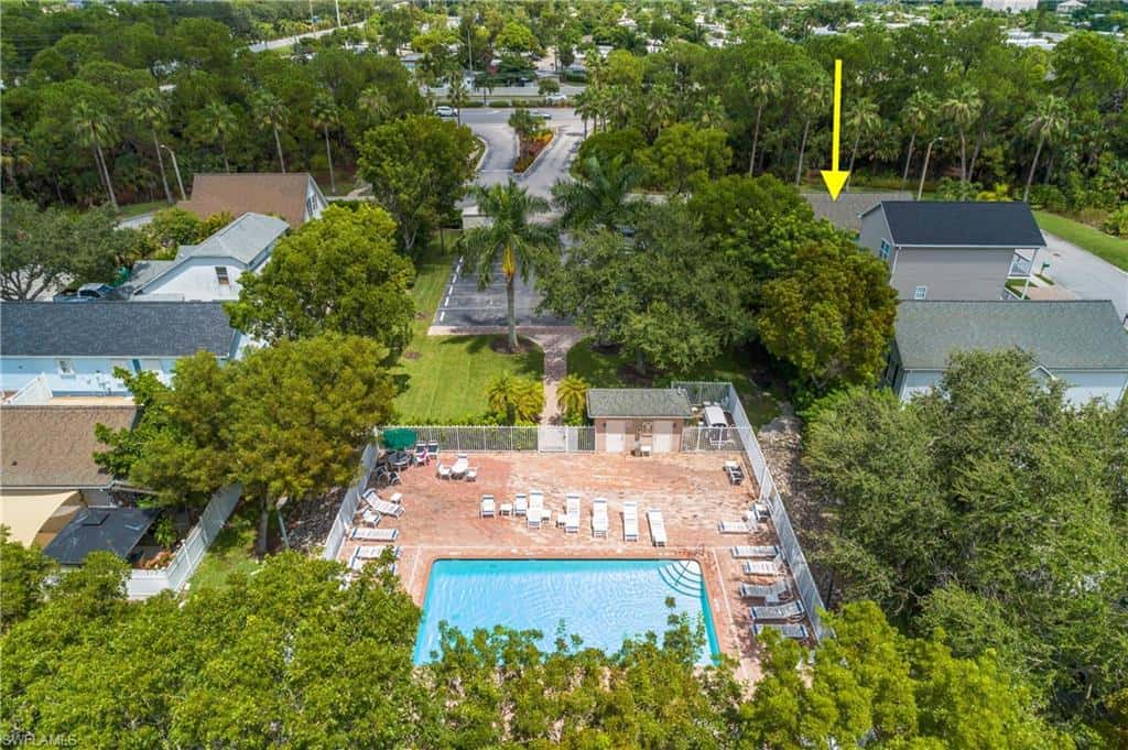 538 Leawood Cir, Naples, photo 38